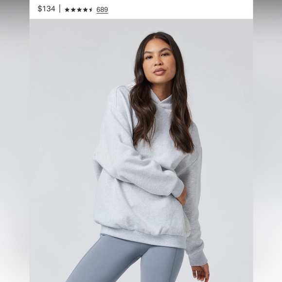 NWOT Vuori Restore Oversized Hoodie /Pale Grey Heather - Picture 1 of 9